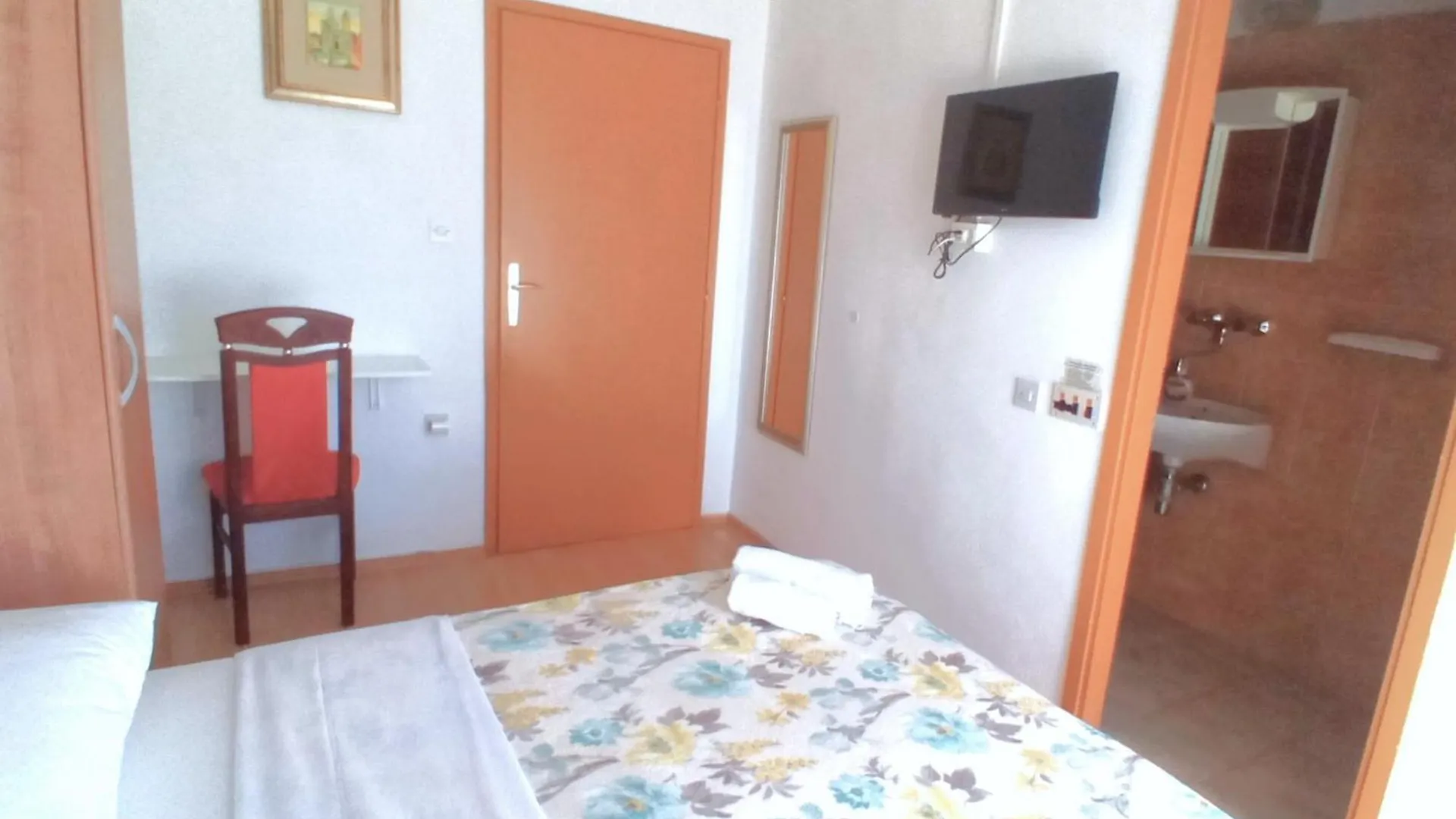 City Center Apartment And Room Malinska 0*,  Croatia