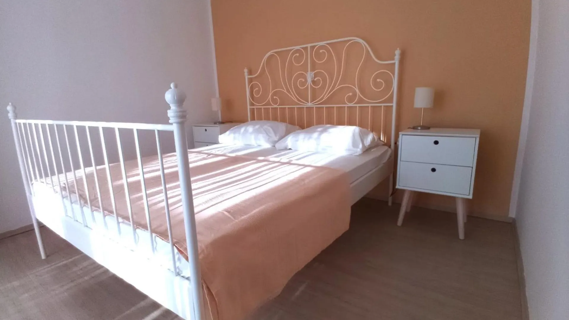 City Center Apartment And Room Malinska
